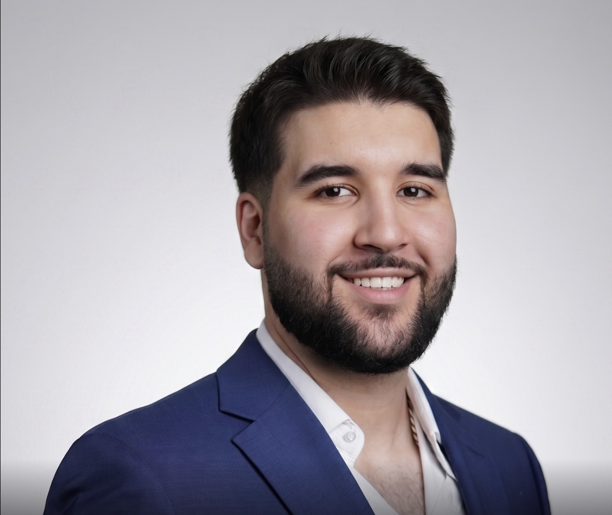Agent Photo